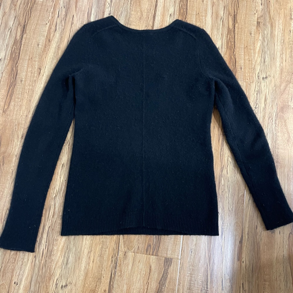 White + Warren Black Cashmere Sweater Size M. Quiet luxury - Picture 5 of 8